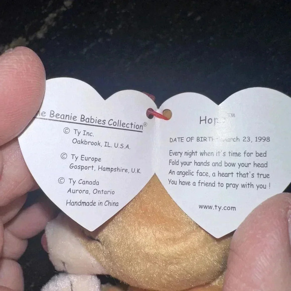 MINT CONDITION! “Hope” the praying TY Beanie Baby, 1998, P.E. Pellets, 5th Gen - Picture 9 of 12